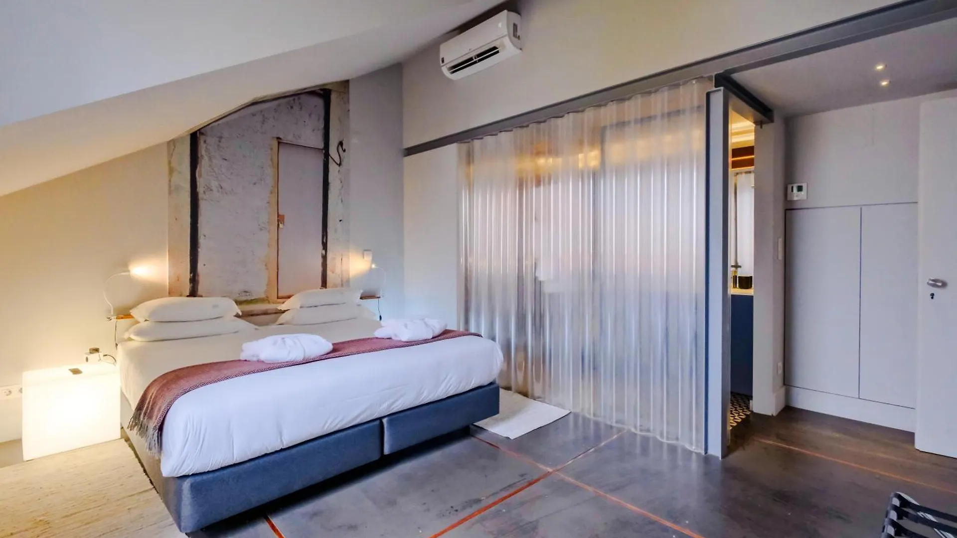 ****  Chiado Arty Flats Aparthotel Lisbon Portugal