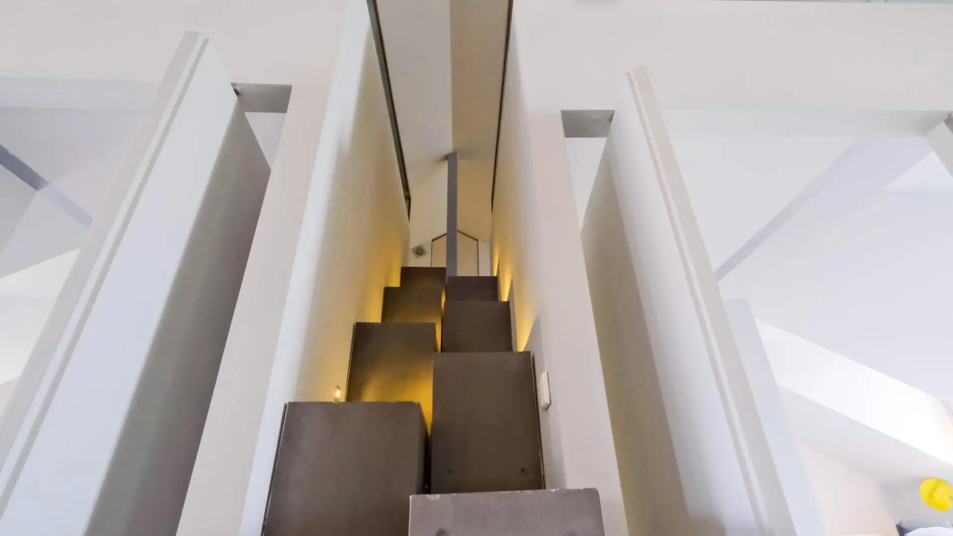 Chiado Arty Flats Aparthotel Lisbon Portugal