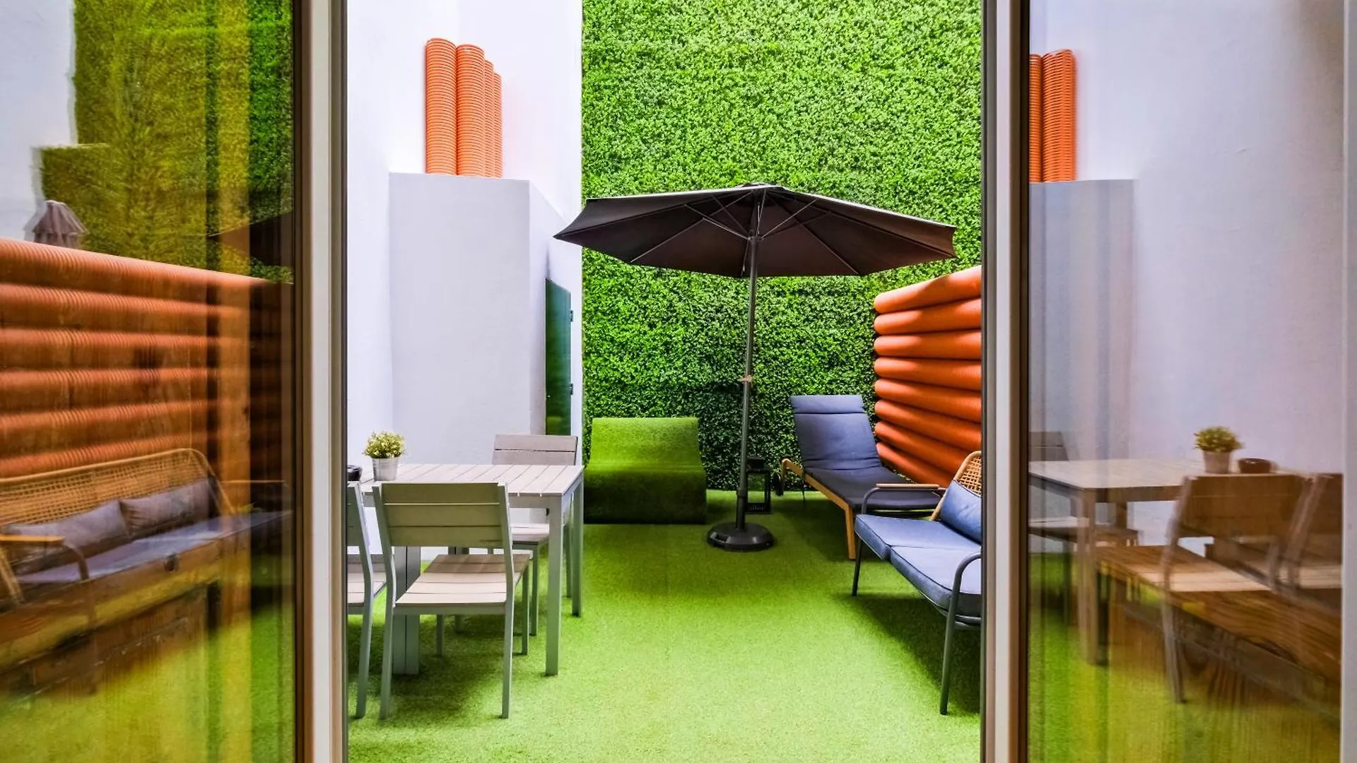 ****  Chiado Arty Flats Aparthotel Lisbon Portugal